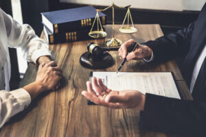 How Houk Employment Attorneys Can Help With a Labor Class Action Lawsuit in Phoenix, AZ