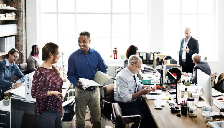 How Do Employers Keep Track of Employee Time Under Arizona Law?